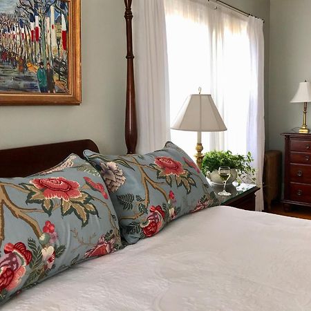 The Belmont Inn Камдън Екстериор снимка