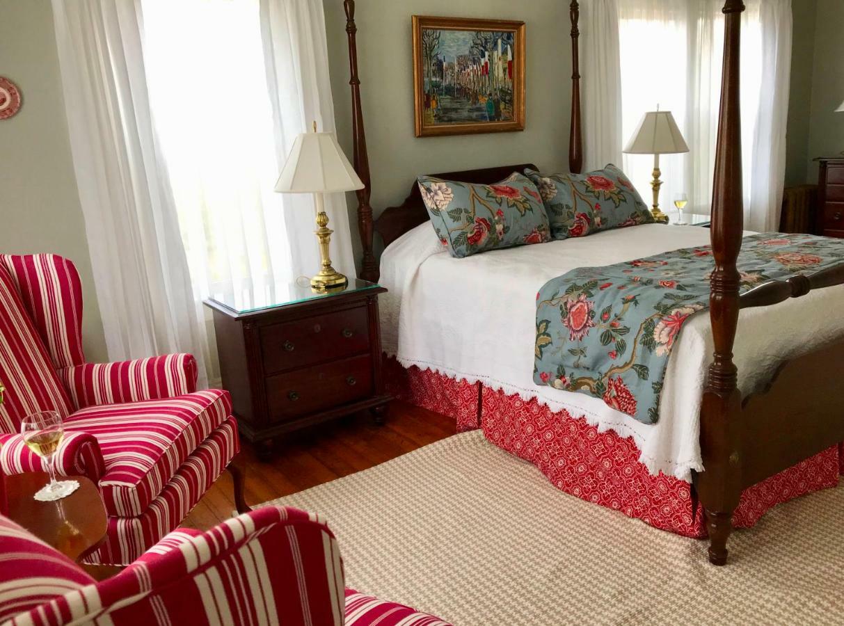 The Belmont Inn Камдън Екстериор снимка